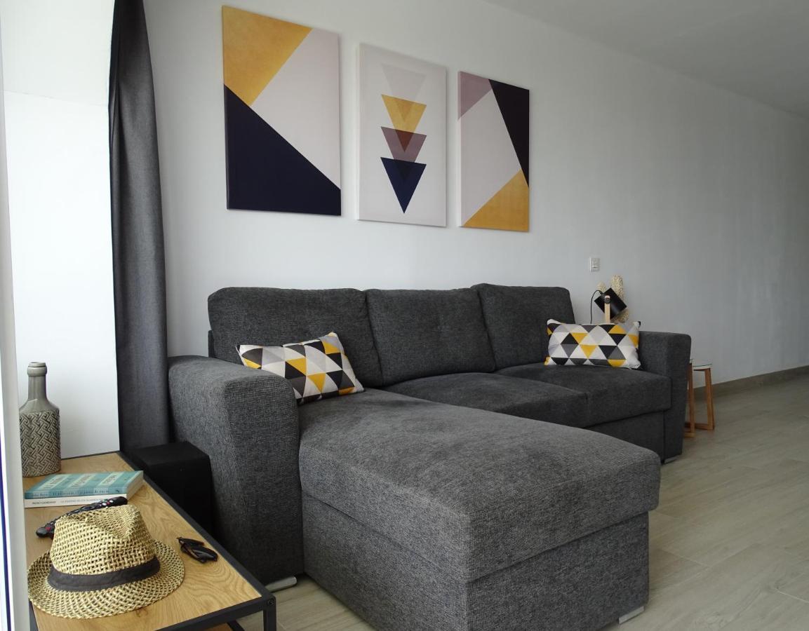 Americas Luxury Low-cost With Terrace & Views *